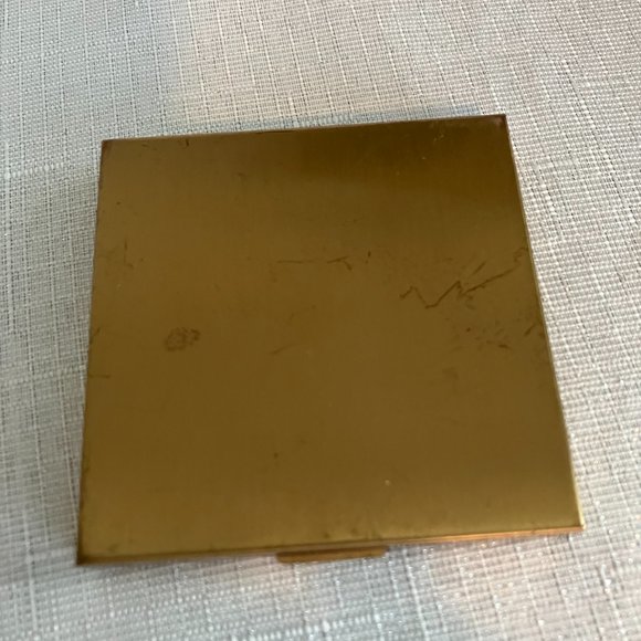 Rare Pilcher Antique "Martini" Brass and Copper Powder Compact with Mirror - Picture 4 of 7